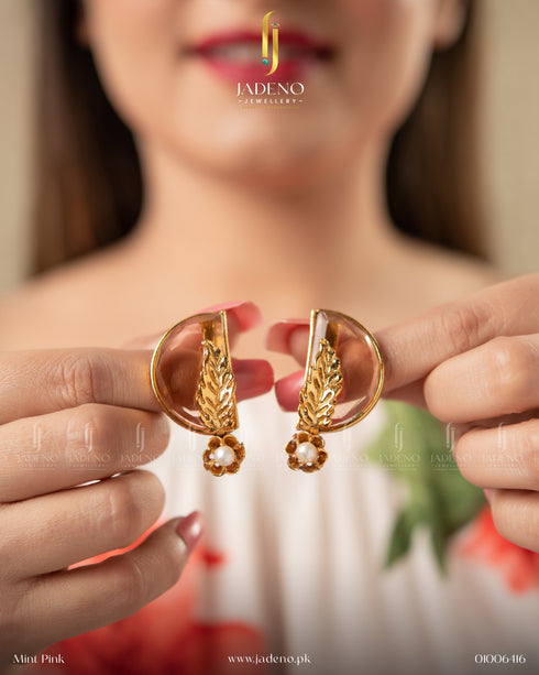 Buy Gold Plated 88 Stones Studs Online in Pakistan | Jadeno.pk